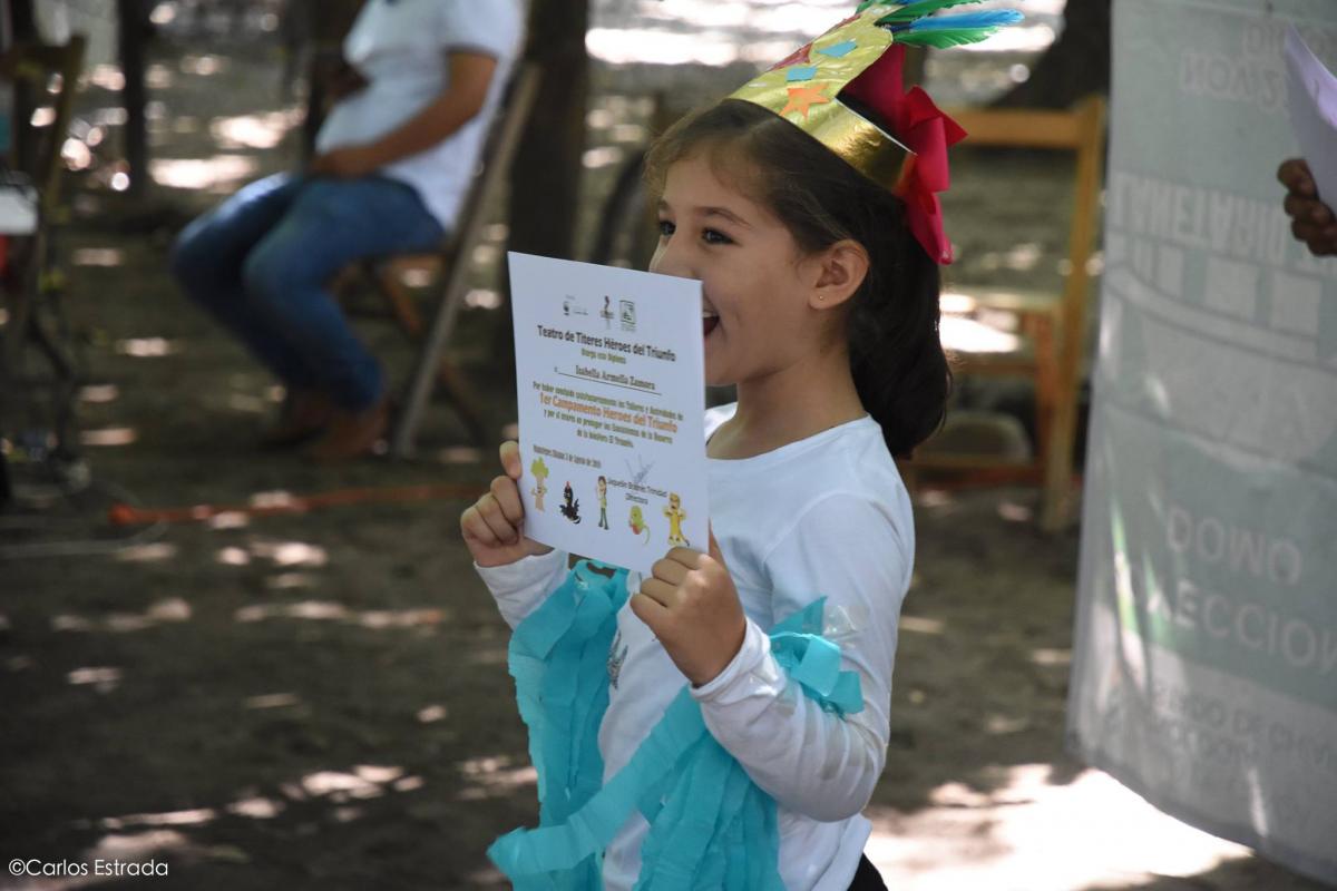 Heroes Summer Camp, Chiapas Mexico - Girl recieving certificate