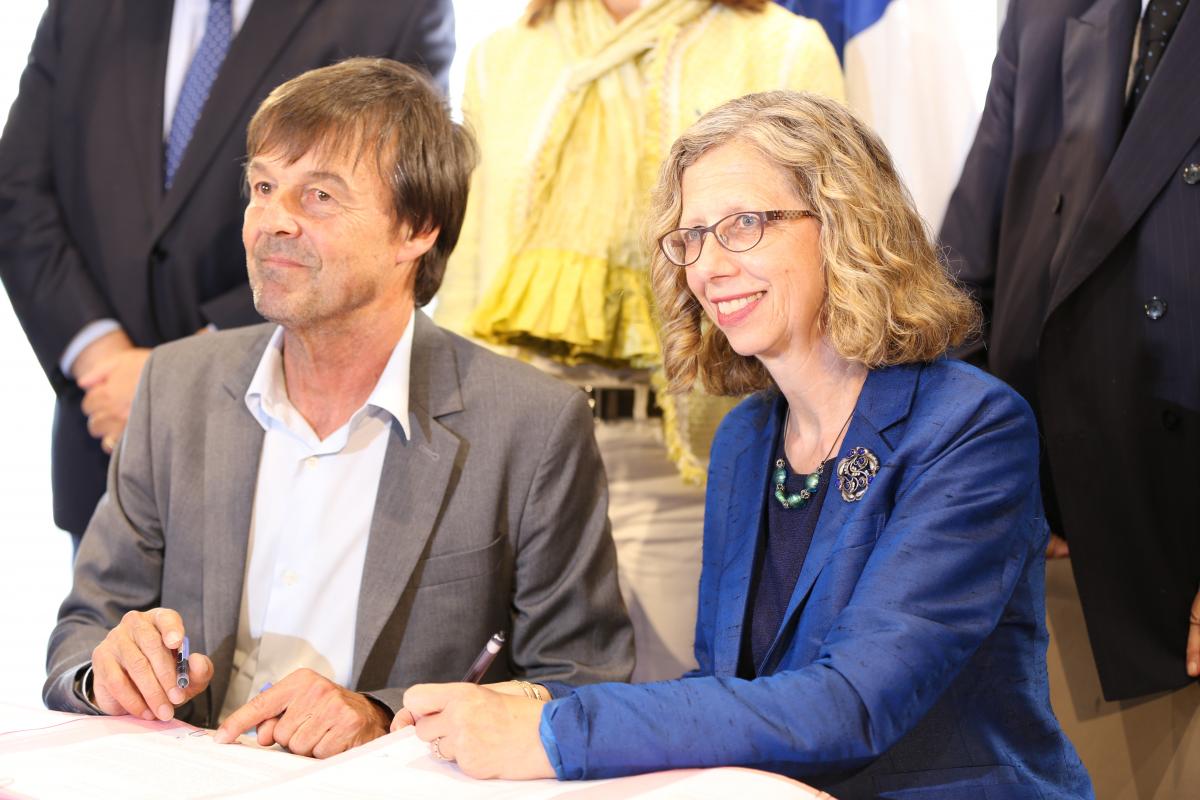  French Minster for Ecological and Inclusive Transition, Nicolas Hulot, and IUCN Director General Inger Andersen