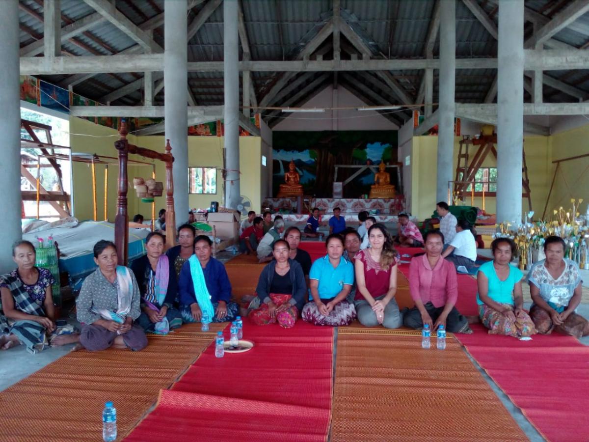 R-METT Community consultation in Ban Nakathang with women's group, Xe Champhone Ramsar Site