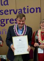 Graeme Worboys receives the Fred Packard Award at the IUCN World Conservation Congress 2016 in Hawai'i