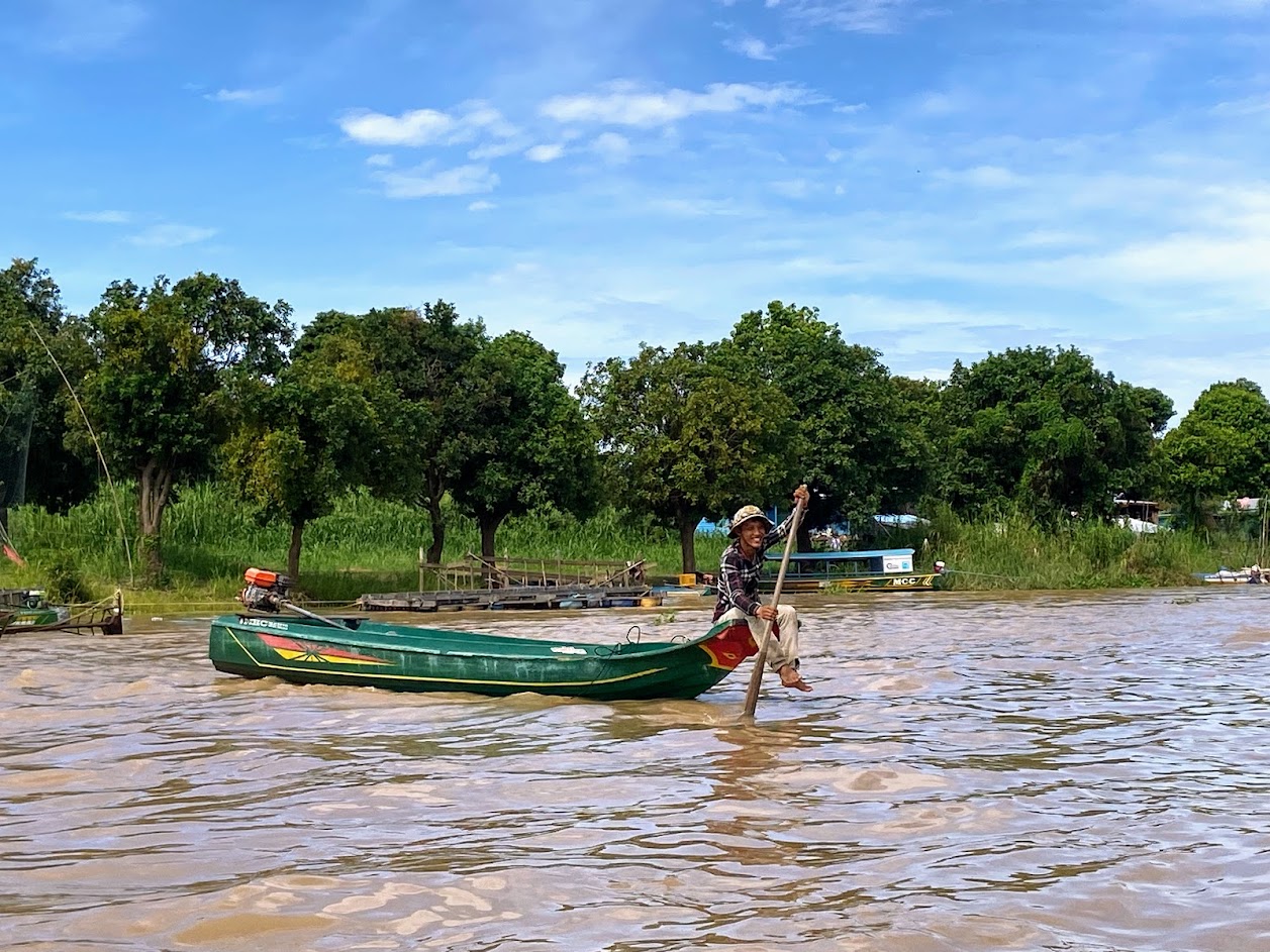 Local fisherman fishing in Tonle Sap Lake