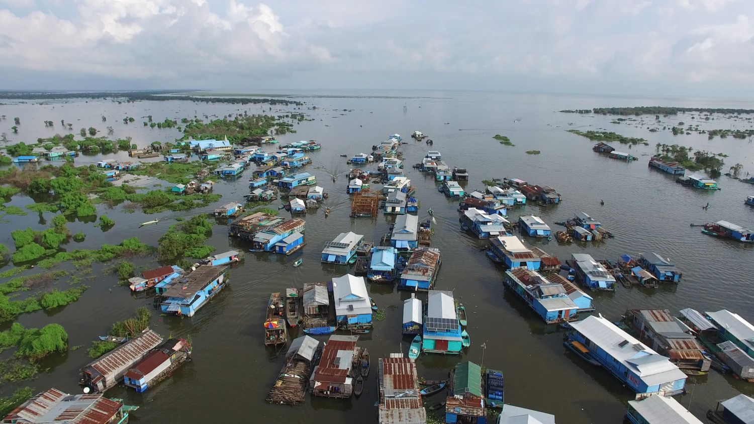 Fishers community in Tonle Sap