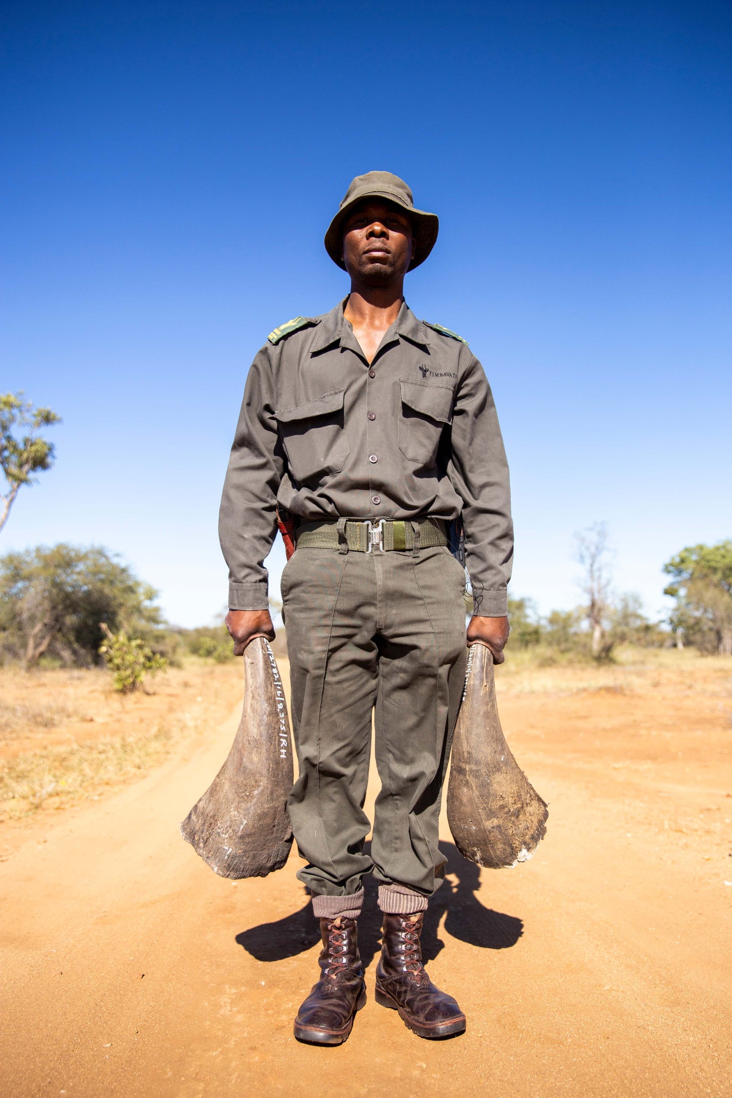 Anton Mzimba (South Africa), winner of the 2023 International Ranger Award.