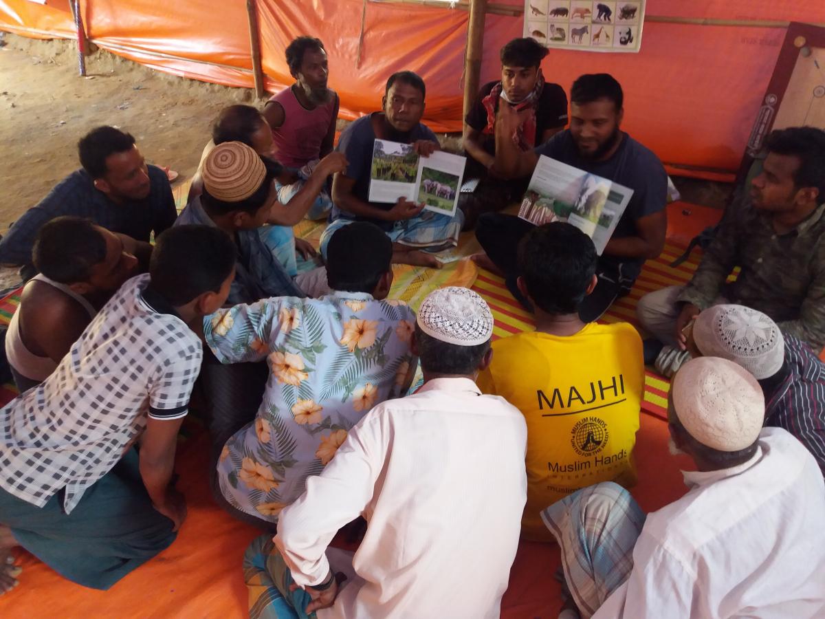 Elephant Response Team (ERT) formation with refugees in Lambasia, Kutupalong Camp, Cox's Bazar.