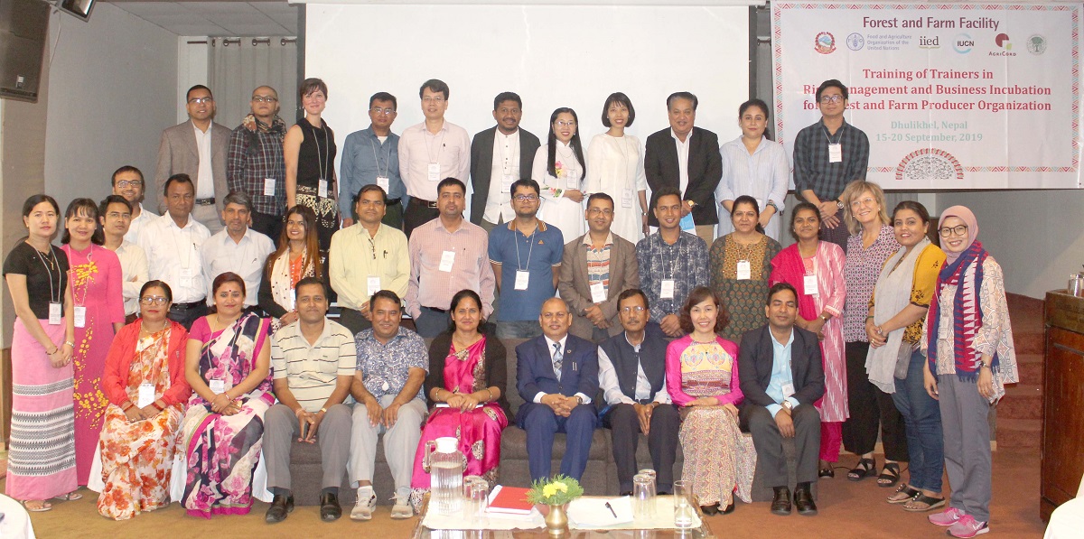 Participants of Risk Management and Business Incubation TOT.