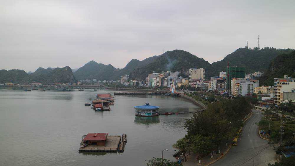 Gia Luan port in Cat Ba Island 