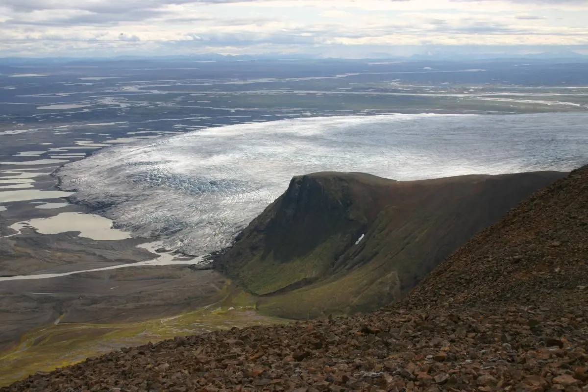 Outlet glaciers and the wetland of Þjórsárver, Iceland. 