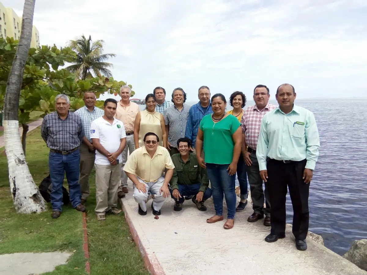 Primer Grupo de Expertos de Evaluación de la Lista Verde regional, llamado EAGL Selva Maya