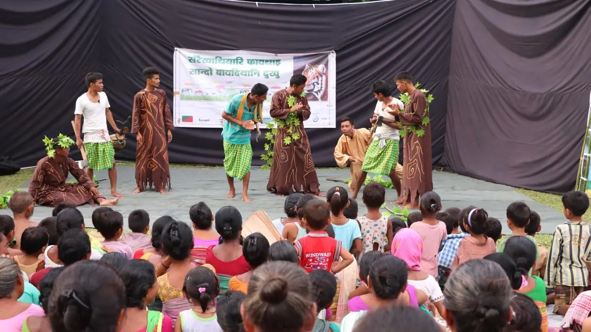 Community theatre performance for conservation education and awareness